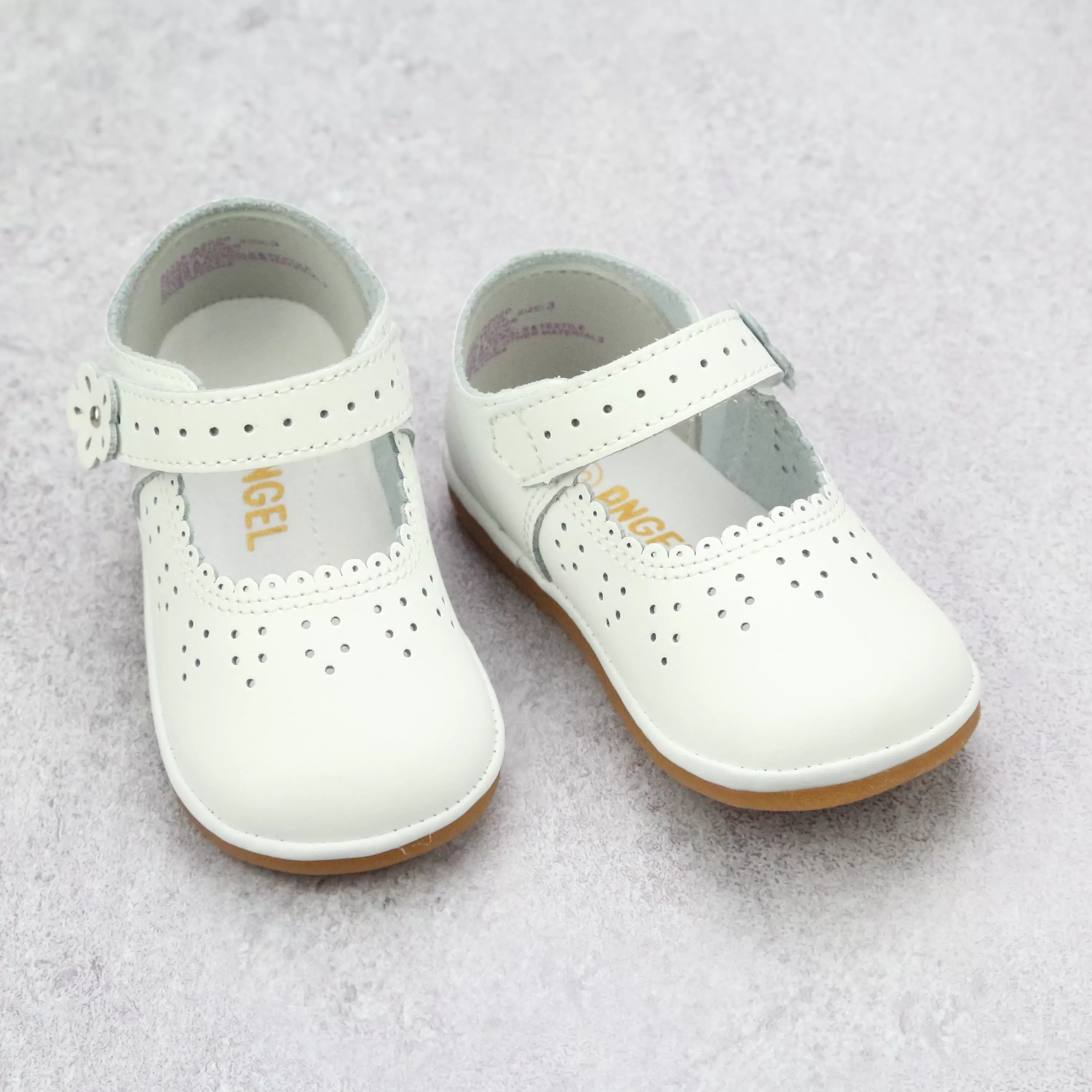 Angel Baby Girls White Leather Scalloped Mary Janes