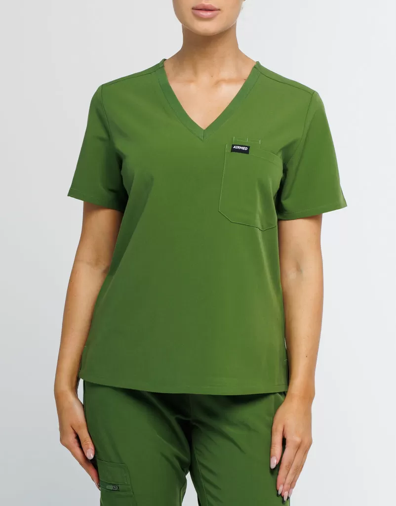 Essential One Pocket V Neck Scrub Top - Fern Green