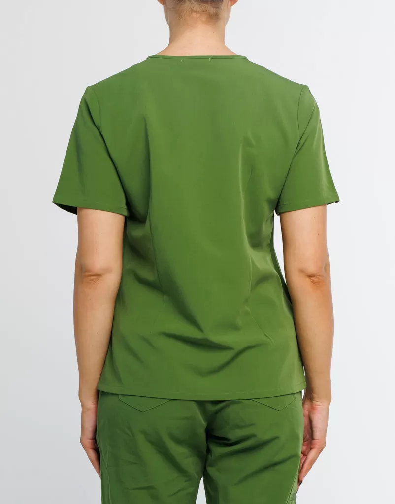 Essential One Pocket V Neck Scrub Top - Fern Green