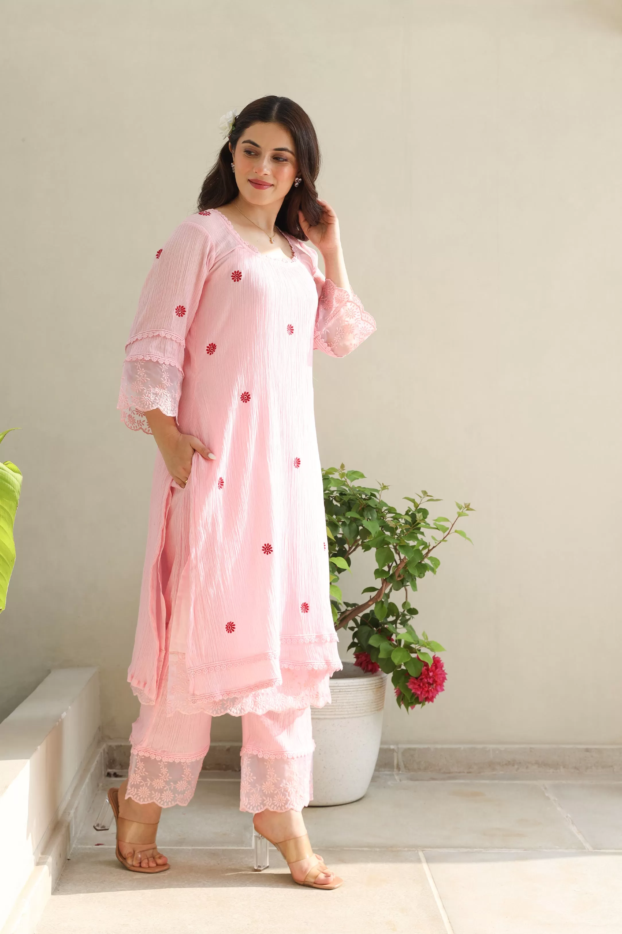 Floral Elegance Pink Cotton Gauze Kurta Set with Kota Doriya Dupatta