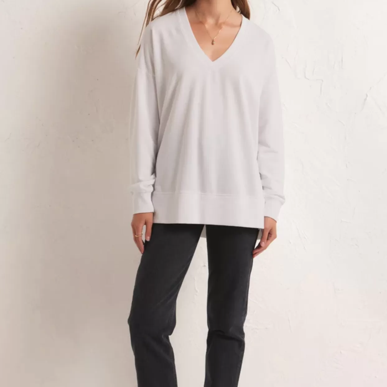 Modern V-Neck Weekender (White)