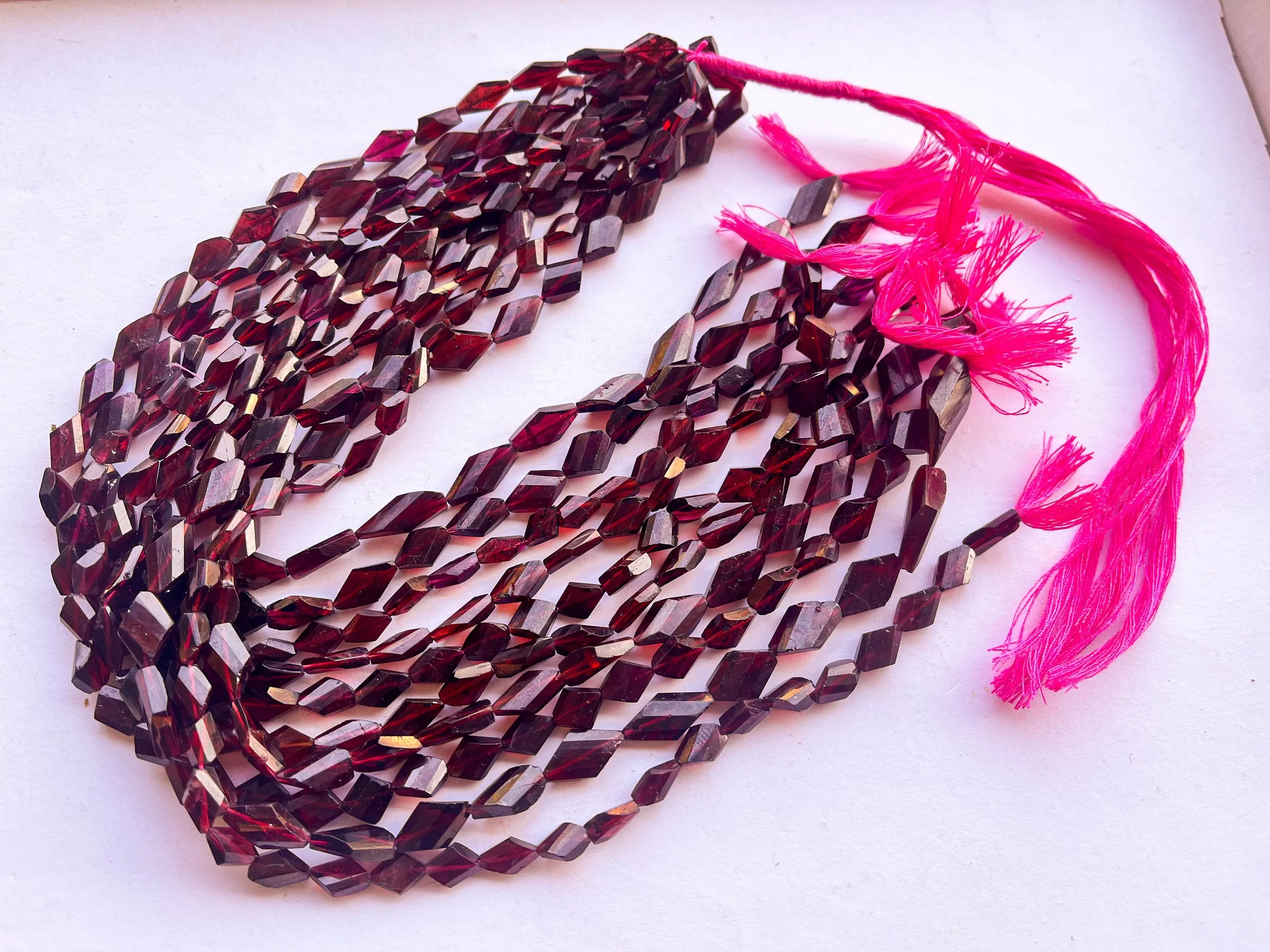 Rhodolite Garnet Diamond Shape Beads