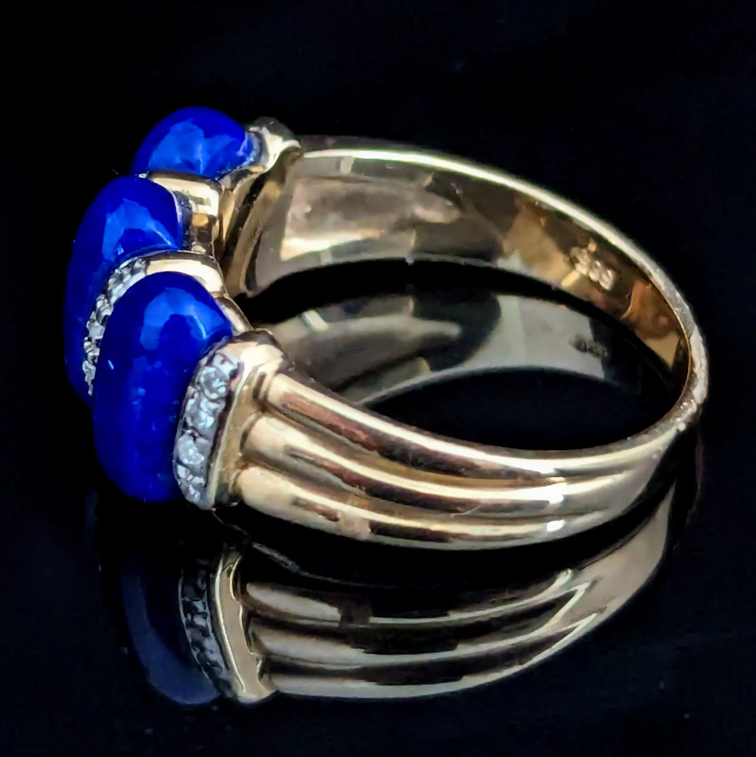 The Murphy - Vintage Lapis Lazuli Diamonds 14k Yellow Gold Band