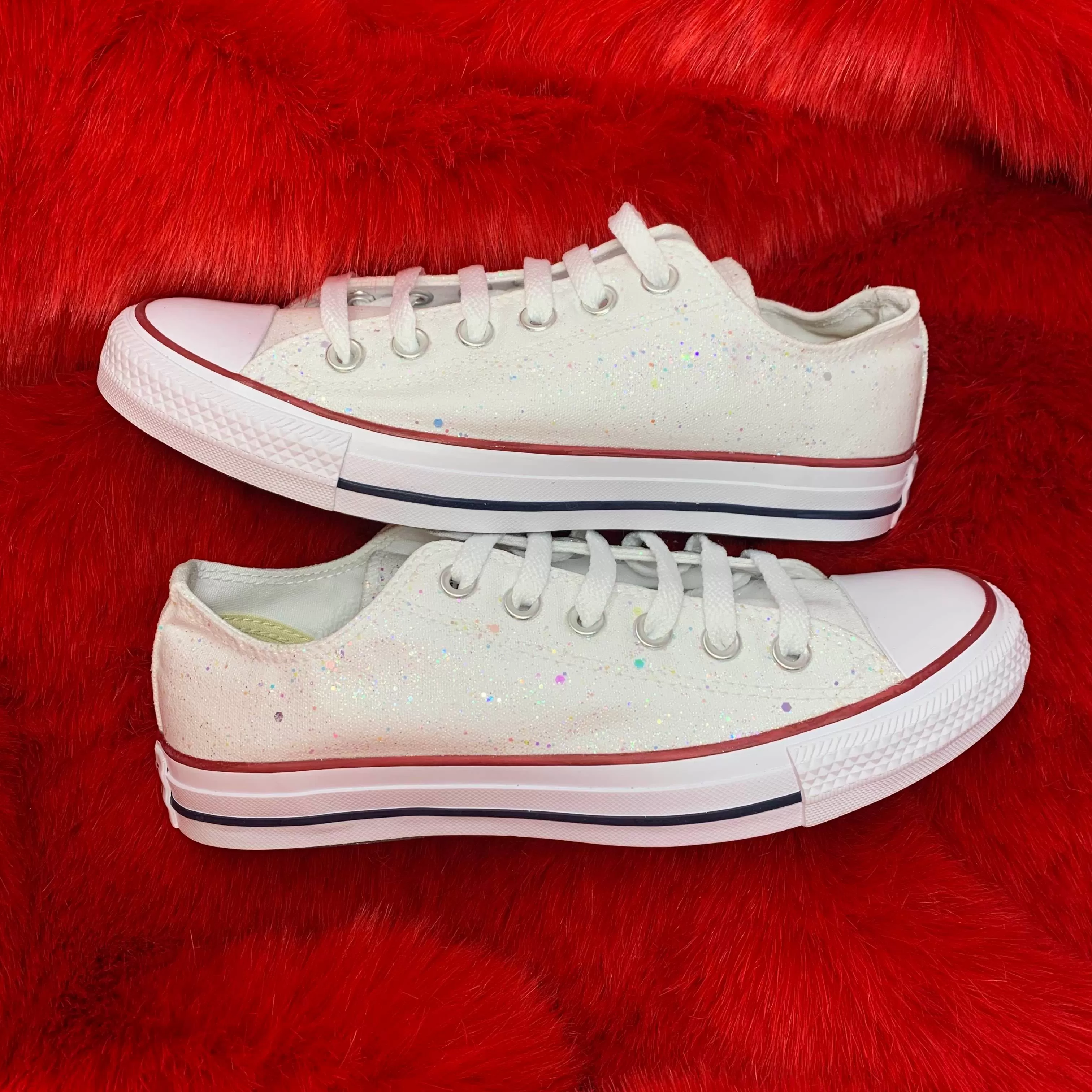 White Crystal Glitter Low Converse