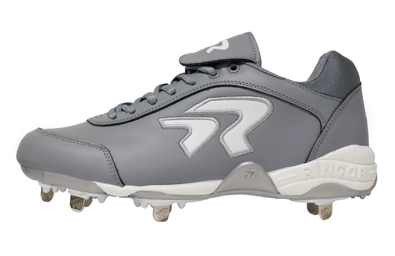 Women's Dynasty 2.0 Metal Softball Cleats